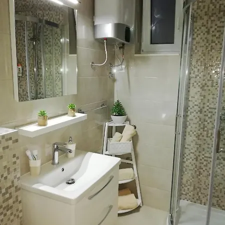 Апартаменты Lenka *