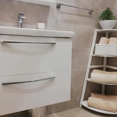 Apartman Lenka *